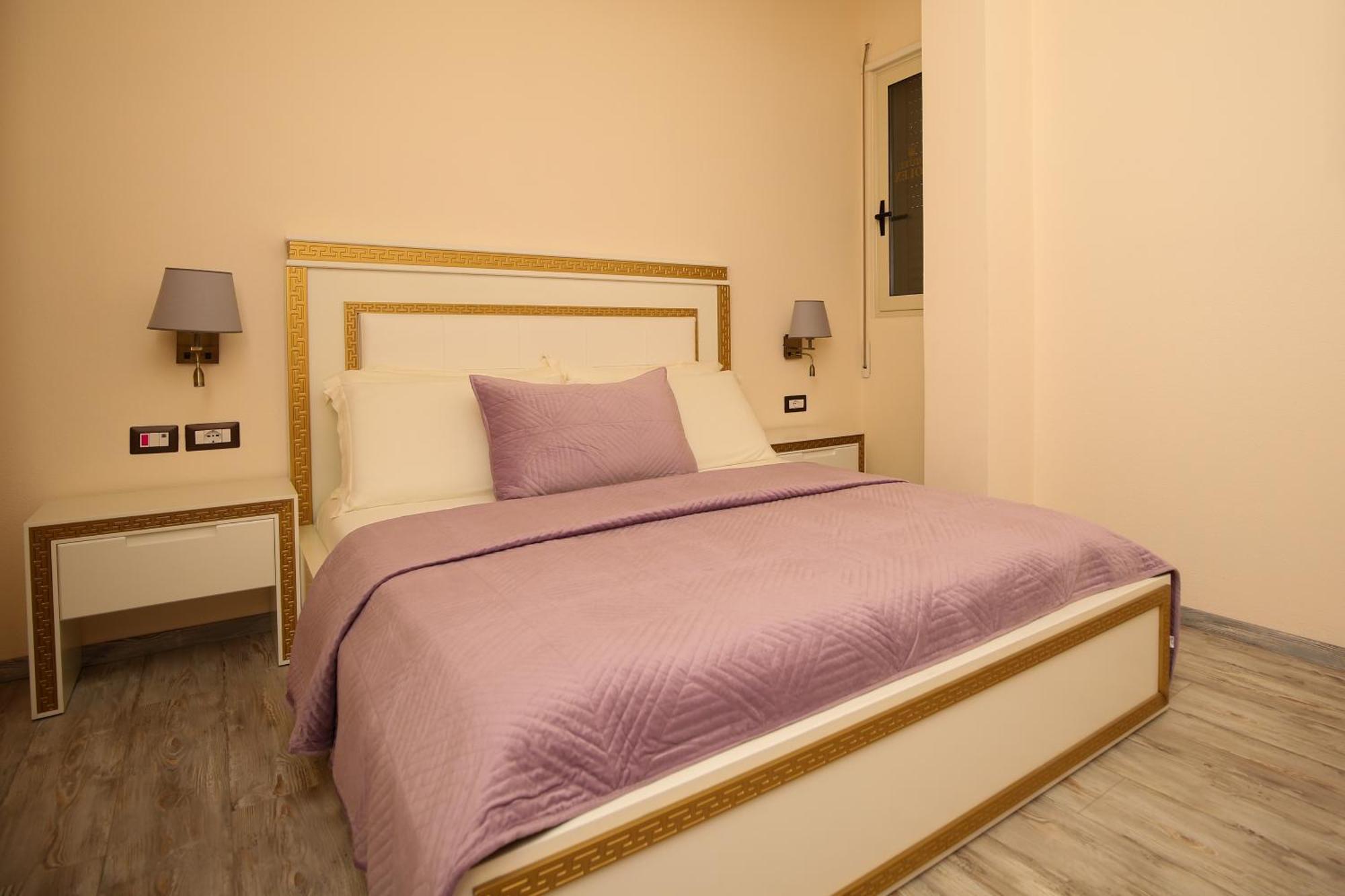 Hotel Vd Roleks Vlorë Rom bilde